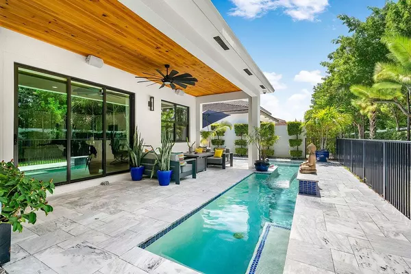 Lake Worth, FL 33463,7217 Stella LN