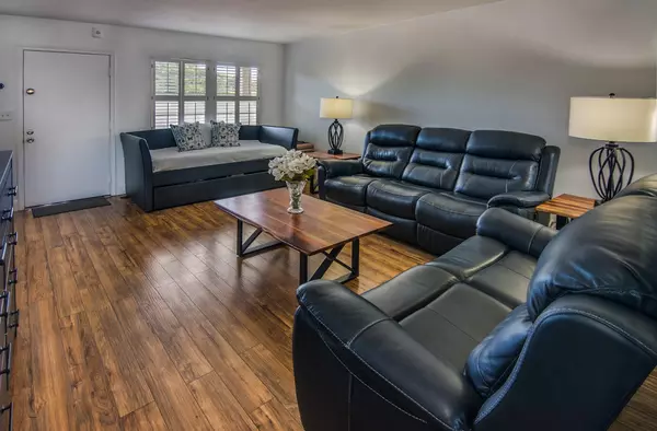 Coconut Creek, FL 33066,1905 Bermuda CIR J3