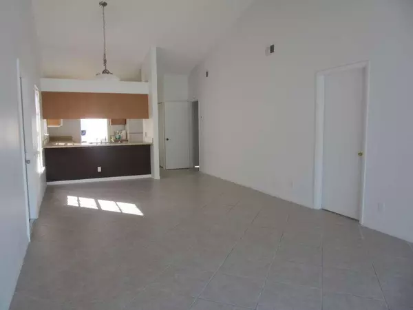 West Palm Beach, FL 33406,1654 Royal Forest CT