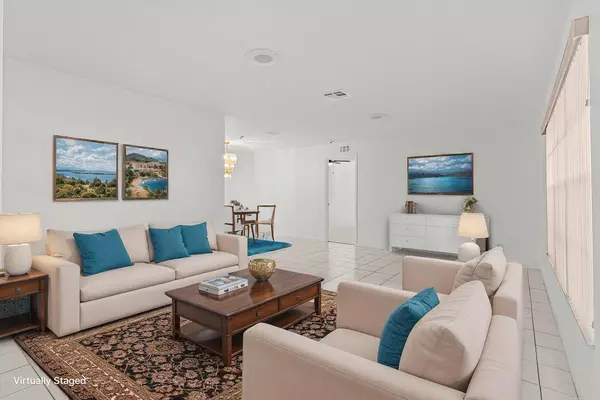 Royal Palm Beach, FL 33411,179 Dove CIR