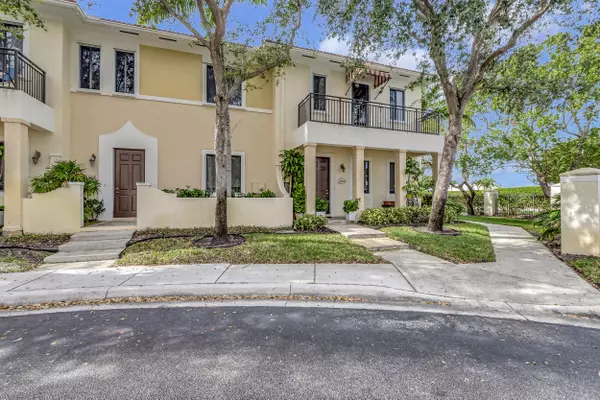 Boynton Beach, FL 33426,2500 Venetian CT 36