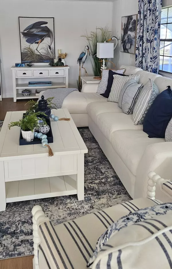 Port Saint Lucie, FL 34952,165 Camino Del Rio