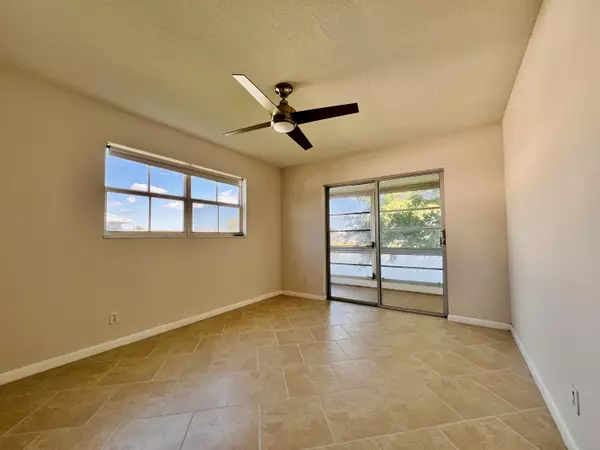 West Palm Beach, FL 33417,152 Chatham G