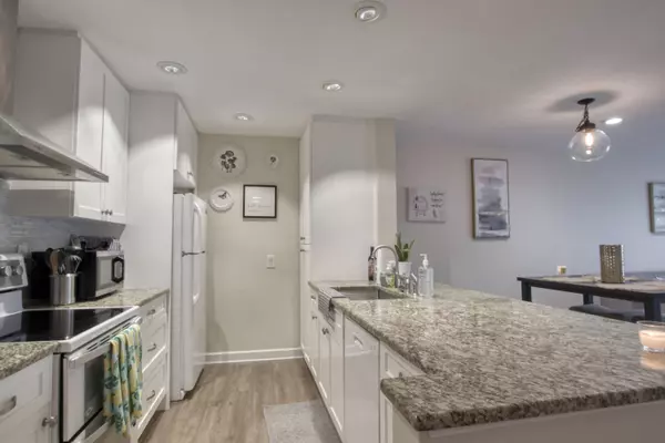 Lake Worth, FL 33467,4661 S Fountains DR 211