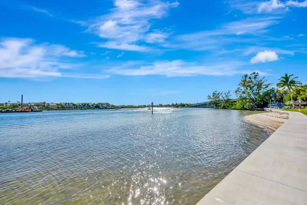 Jupiter, FL 33469,1542 Jupiter Cove DR 104