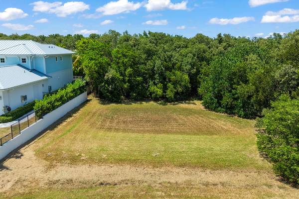 22 Hudson AVE, Ocean Ridge, FL 33435