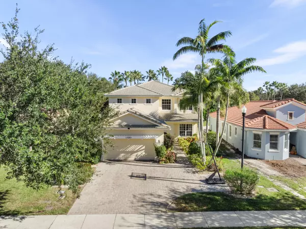 Palm Beach Gardens, FL 33418,12085 Aviles CIR