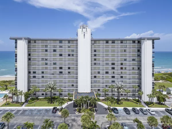 Jensen Beach, FL 34957,10680 S Ocean DR G 2