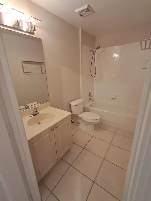 Wellington, FL 33414,2100 Greenview Shores BLVD 510