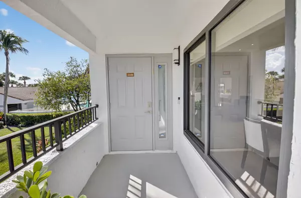 Delray Beach, FL 33446,15687 Loch Maree LN 2404