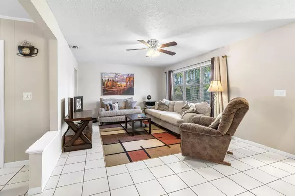 Boynton Beach, FL 33435,2814 SW 5th ST