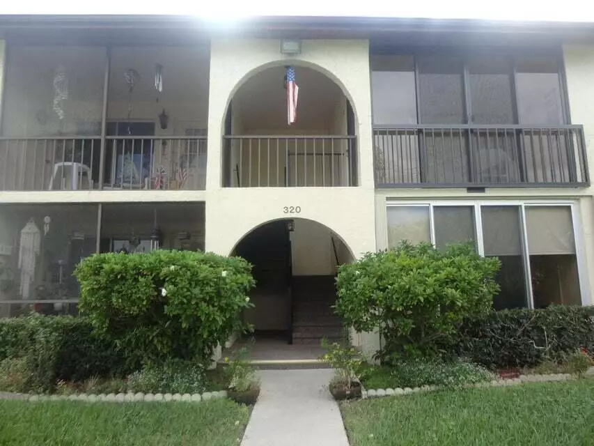 Greenacres, FL 33463,320 Knotty Pine CIR C-1