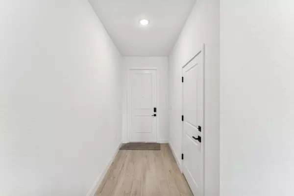 Stuart, FL 34997,179 SE Birch TER 0736