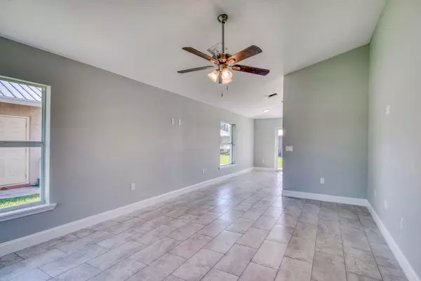 Okeechobee, FL 34974,5108 SE 42nd ST