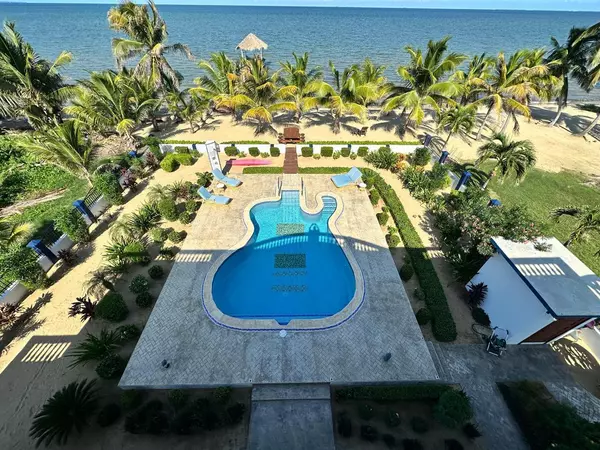 Out Of Country, 00000,35 Rivero RD