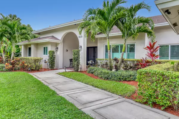 West Palm Beach, FL 33411,8659 Thousand Pines CIR