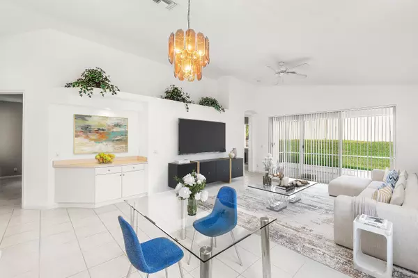 Boynton Beach, FL 33472,8034 Bellafiore WAY