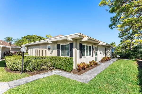 Palm Beach Gardens, FL 33418,13731 Eastpointe WAY