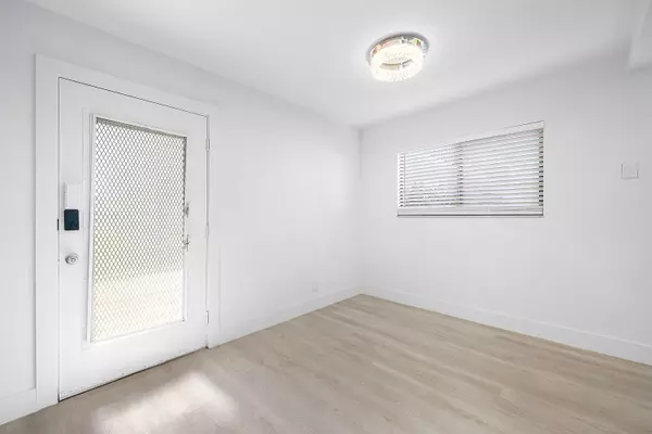 Delray Beach, FL 33484,15036 Ashland LN 43