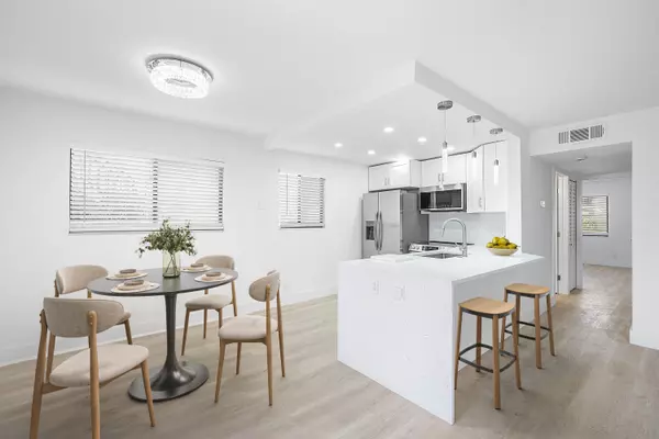 Delray Beach, FL 33484,15036 Ashland LN 43