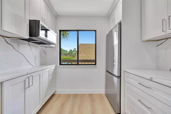 Jupiter, FL 33477,501 Seafarer CIR 204