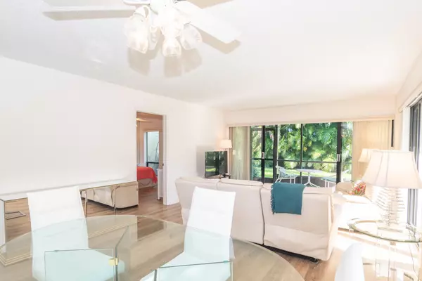 West Palm Beach, FL 33401,2550 Presidential WAY 107