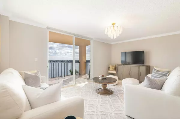 West Palm Beach, FL 33407,1801 N Flagler DR 840