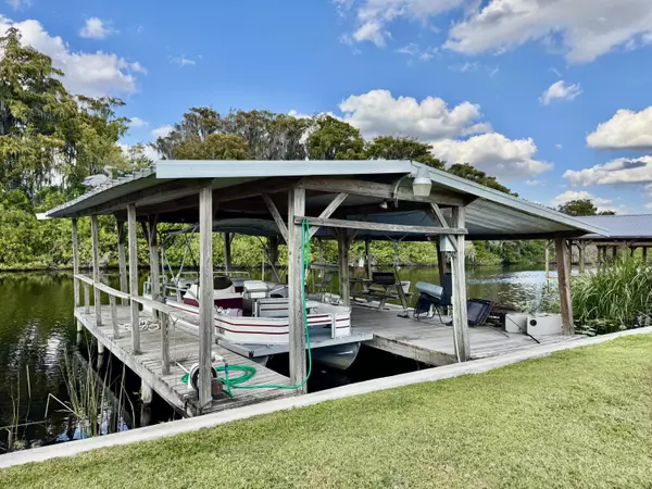 Okeechobee, FL 34974,2091 SE 24th BLVD