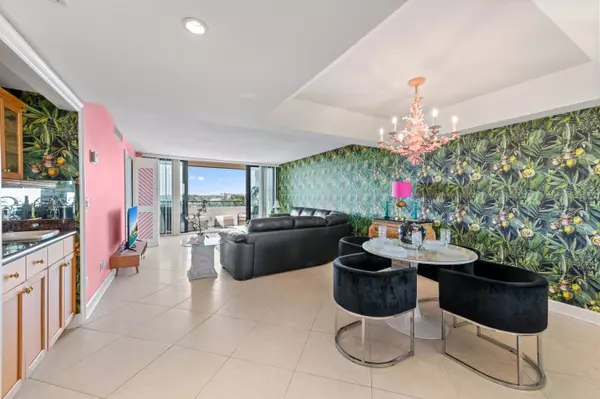 South Palm Beach, FL 33480,3589 S Ocean BLVD 609