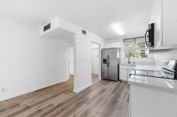 Deerfield Beach, FL 33442,1250 S Military TRL 1612