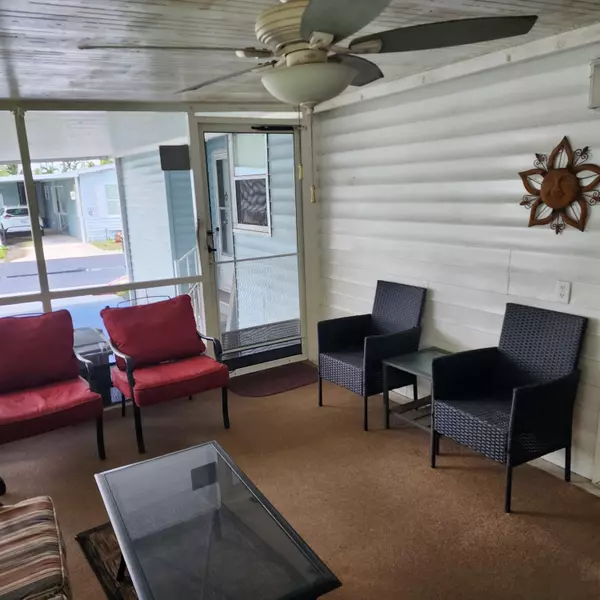 Atlantis, FL 33462,3393 Lake Overlook PL