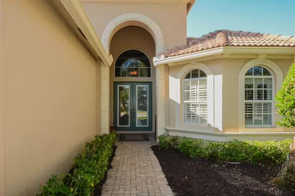 Port Saint Lucie, FL 34986,8813 Champions WAY