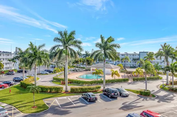 Boca Raton, FL 33434,4042 Exeter C