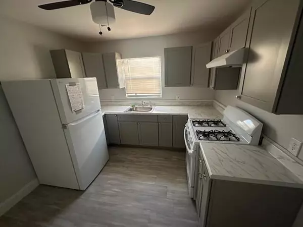 West Palm Beach, FL 33401,628 9th ST