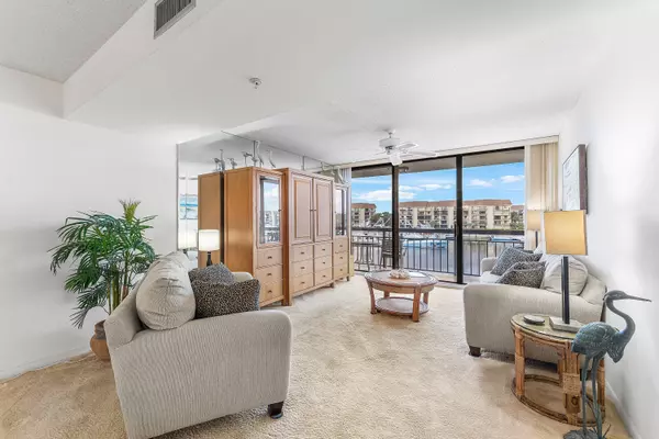 Jupiter, FL 33477,2501 Marina Isle WAY 304