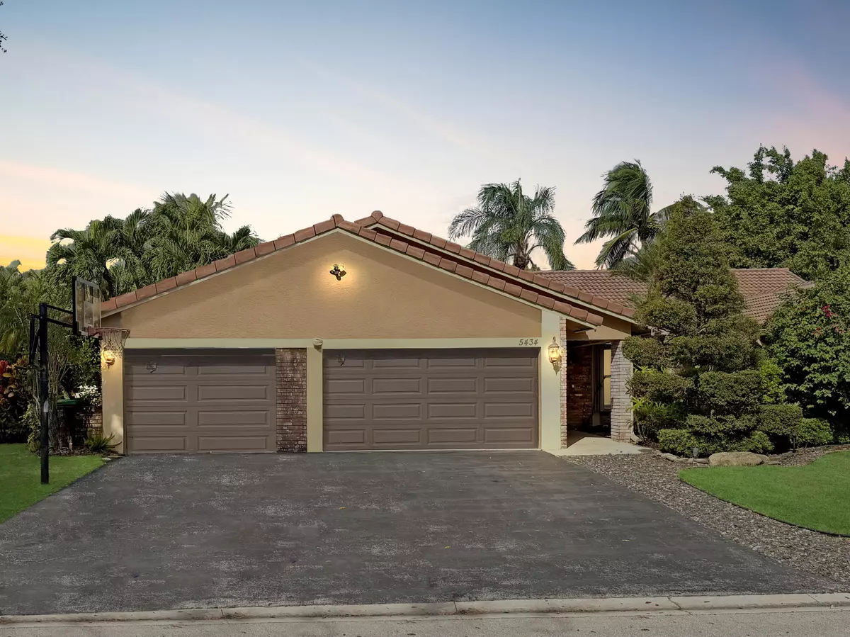 Coral Springs, FL 33067,5434 NW 87th TER