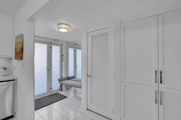 Pompano Beach, FL 33062,328 N Ocean BLVD 104