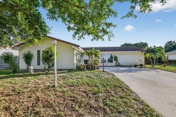 Lake Worth Beach, FL 33460,1813 N 17th AVE