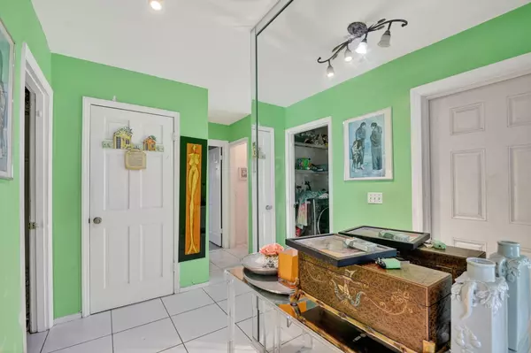 Lake Worth Beach, FL 33460,1813 N 17th AVE