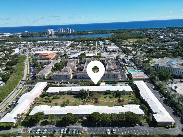 Boca Raton, FL 33431,300 NE 20th ST 4090