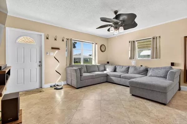 Tamarac, FL 33321,6725 NW 61st ST