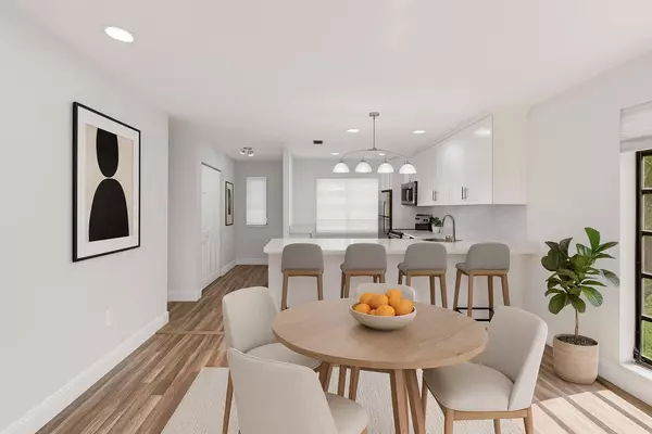 8536 Casa Del Lago 49 -B, Boca Raton, FL 33433