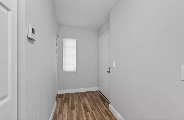 Boca Raton, FL 33433,8536 Casa Del Lago B