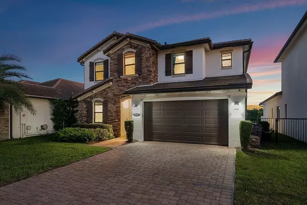 Boynton Beach, FL 33472,8835 Grand Prix LN