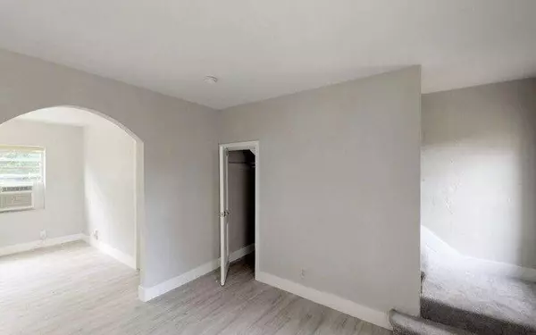 West Palm Beach, FL 33407,2722 Poinsettia AVE 4