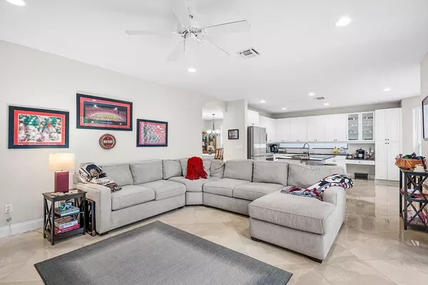 Delray Beach, FL 33445,4835 N Classical BLVD