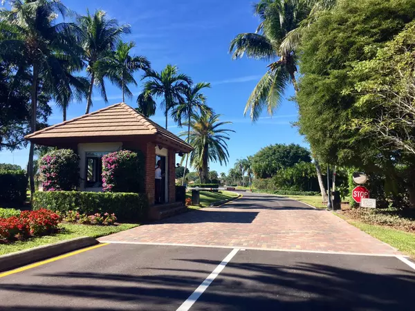 Atlantis, FL 33462,496 Forestview DR