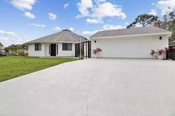 Stuart, FL 34997,6300 SE Phillips Bend AVE