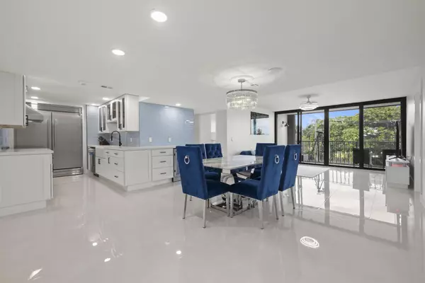 West Palm Beach, FL 33407,5600 N Flagler DR 207