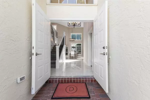 Boca Raton, FL 33487,17242 Ventana DR